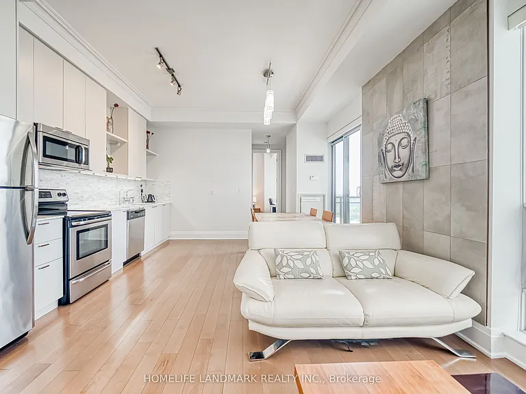 35 Hayden St #2701 — Photo 9