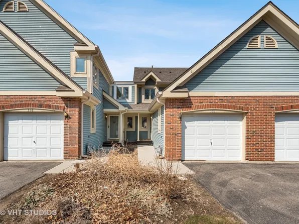 306 Bristol Ln, Fox River Grove, IL 60021