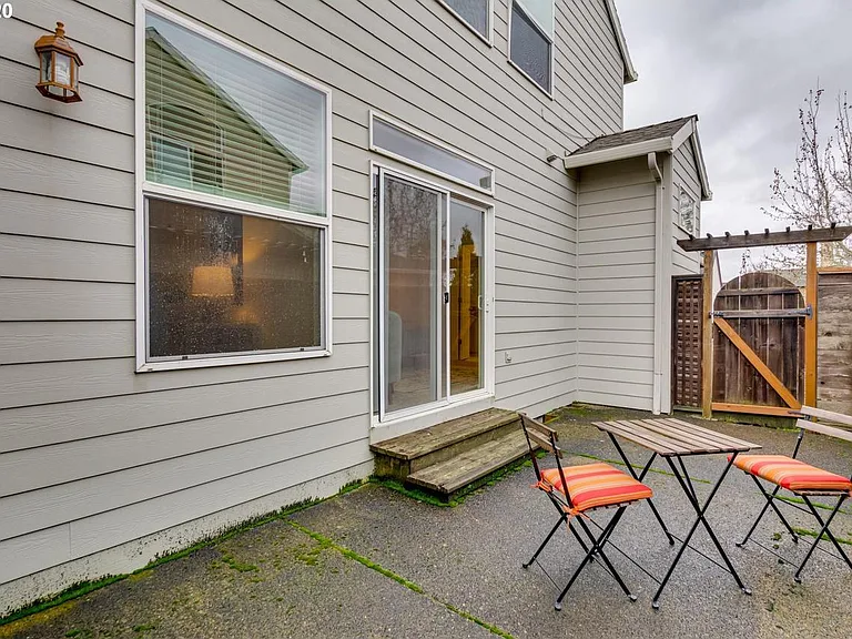 15059 NW Elaina Ct — Photo 26