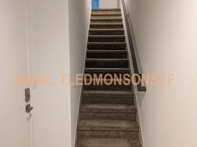 Edmonson Way — Photo 3