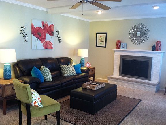 Family room -lots of light