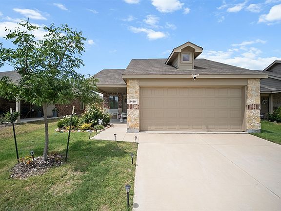 2nd image of 1438 Dovekie Dr