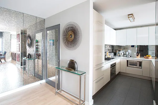 Rented by Keller Williams NYC | media 4