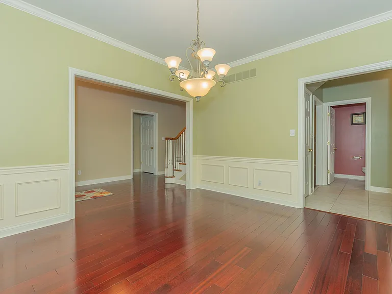 4595 Prescot Dr — Photo 6