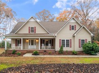 260 Riverwalk Dr, Salisbury, NC 28146