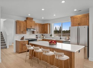 3920 SW 47th Pl, Redmond, OR 97756