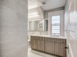 702 Tappan St, Ann Arbor, MI 48104