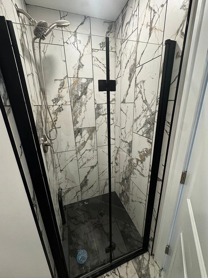 2 bed, 1.5 bath, $4,450 — Photo 3