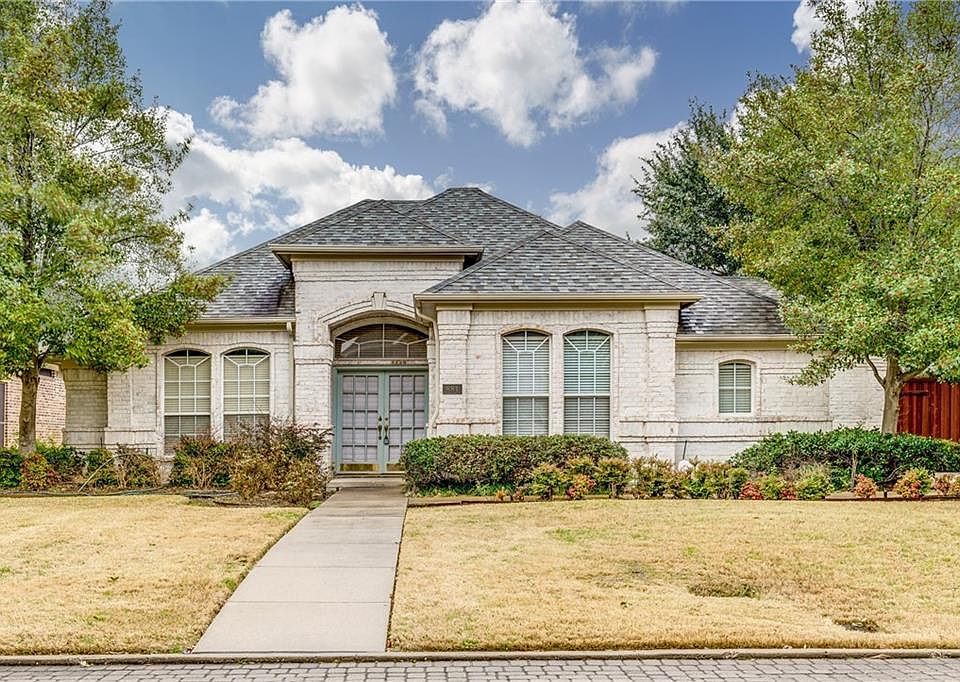 1st image of 881 Cotswolds Ct