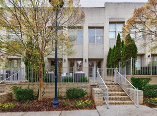 876 3rd St, Alpharetta, GA 30009