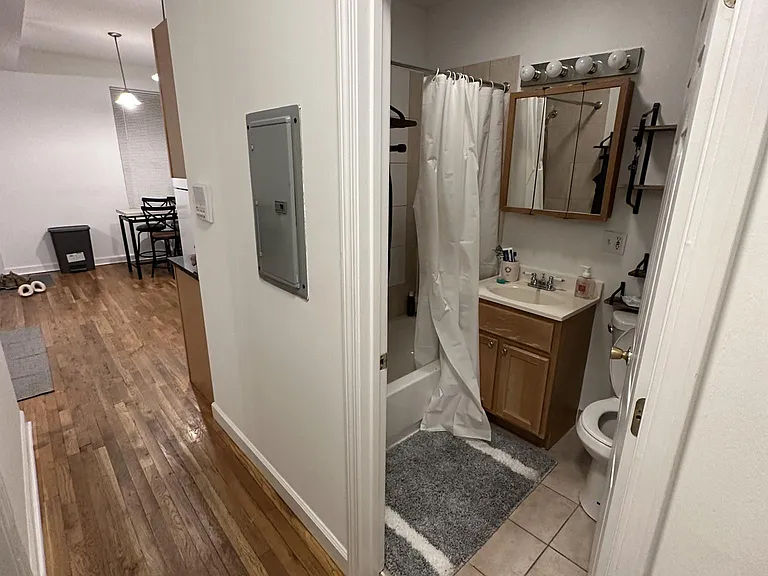 1510 N Campbell Ave #1-R — Photo 5