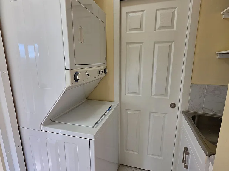 62 Richwill Rd #UPPER — Photo 15