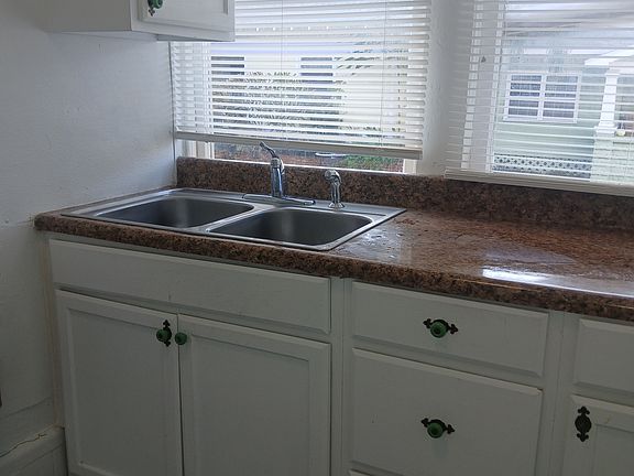 5th image of 730 4th Ave N APT 1D