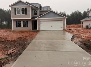 1009 Mount Pleasant Church Rd, Mooresboro, NC 28114