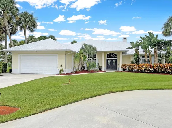 512 SE Krueger Creek Pl, Stuart, FL 34996