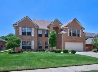 4310 Country Ln, Grapevine, TX 76051