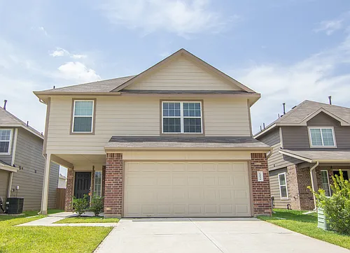 24234 Avogadro Dr Photo 1