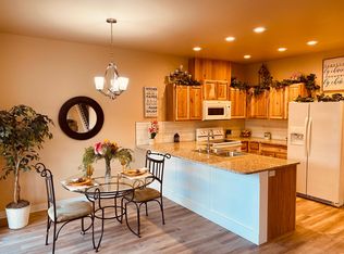 4570-119 Rosencrans Rd #F, West Richland, WA 99353