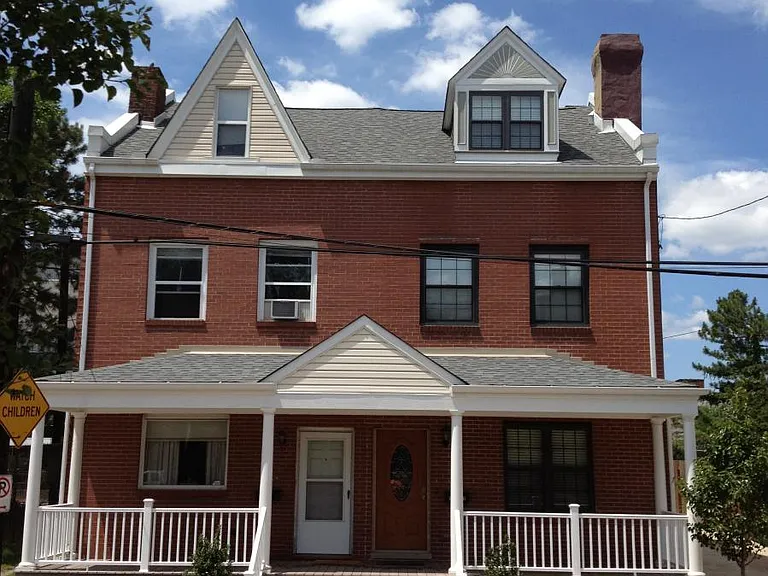 Great front porch!