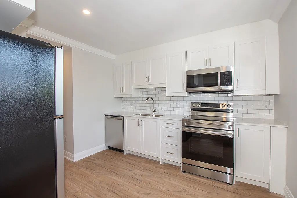 81 Empire Street - 6 — Photo 1