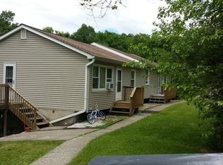 25 Campbell Ln #A, Wallkill, NY 12589