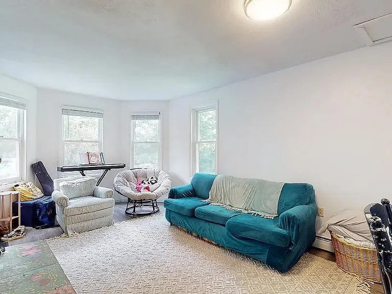 21 Hyde St #4 — Photo 2