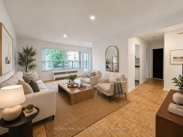 30 Upper Canada Dr #101 — Photo 1