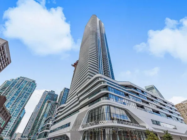 28 Freeland St, Toronto, ON