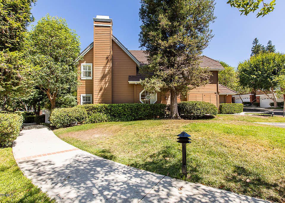 1st image of 20950 Oxnard St APT 66