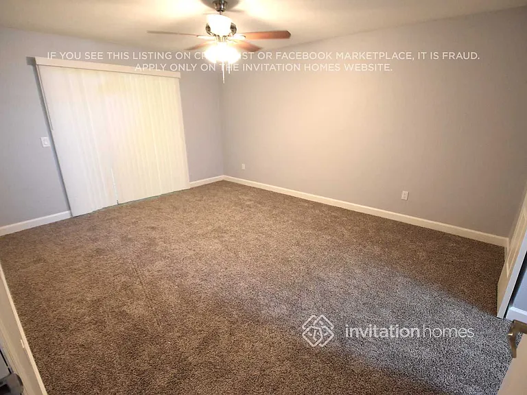 2363 Ambrose Ln — Photo 9