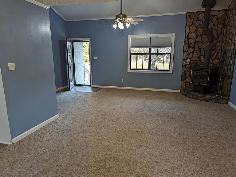 131 Millrace Cir — Photo 15