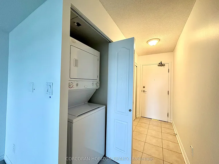 1 Rean Dr #314 — Photo 10