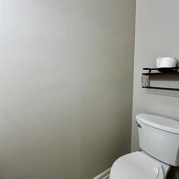 704 Emerald Dr — Photo 32
