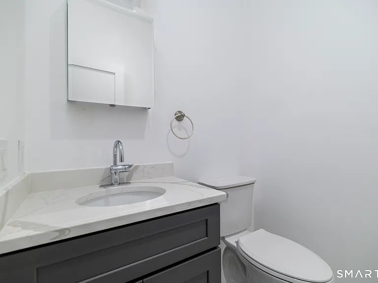 1911 Summer St #1 — Photo 12