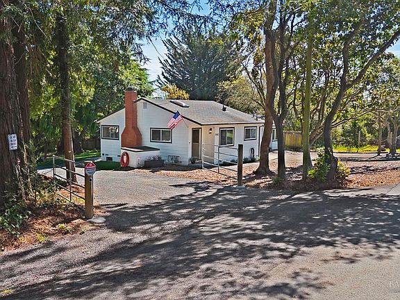 3rd image of 1543 Cunningham Road