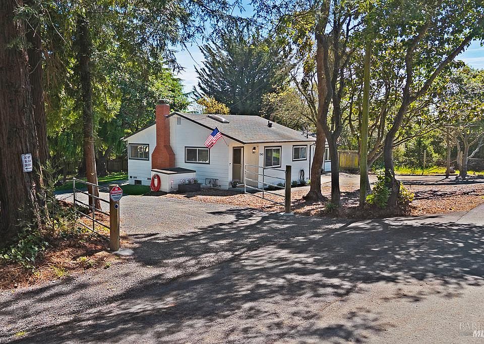 1st image of 1543 Cunningham Road