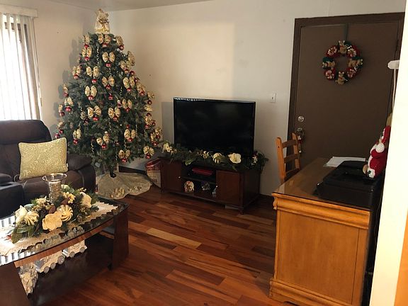 3rd image of 4501 Sunnyside Ave APT 3S