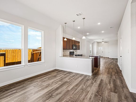 5402 Diane Gardens - Juniper Floorplan - Kitchen