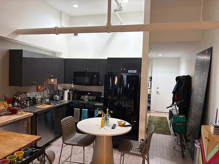 70-72 Northampton St #302 — Photo 6