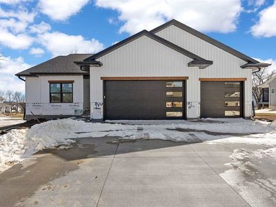 521 Elizabeth Ln, Tiffin, IA, 52340