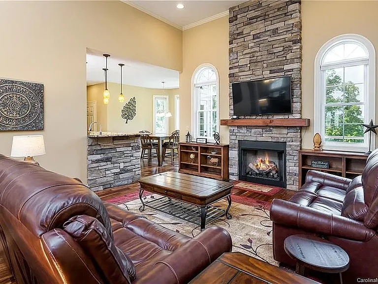735 Bills Mountain Trl — Photo 27