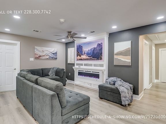 3rd image of 508 Tasha Dr #1
