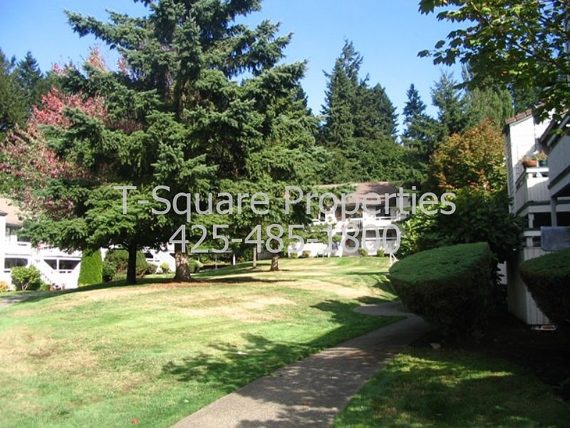 1st image of 14200 NE 171st St