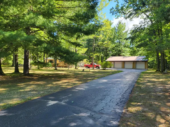 6351 W Emery Rd, Houghton Lake, MI 48629