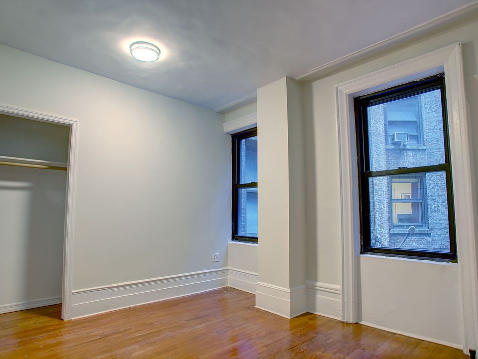 2nd image of 158 W 81st St APT 4