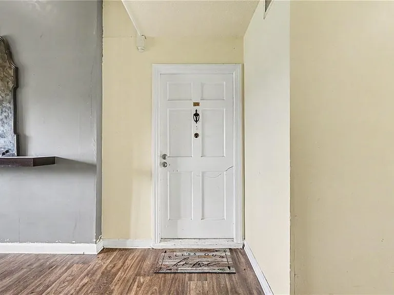 129 Rue Fontaine — Photo 3