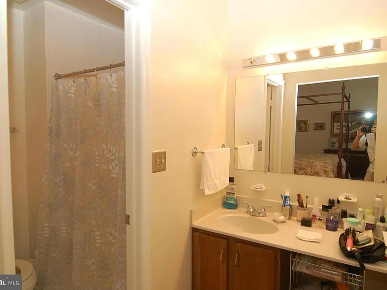 123 Lazy Hollow Dr — Photo 13