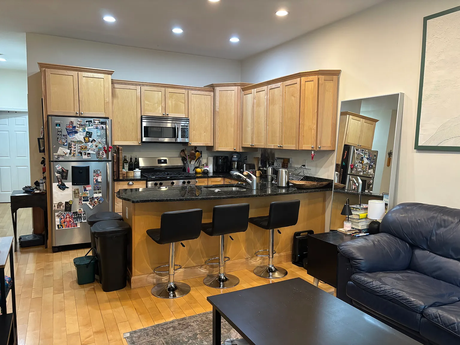2 bed, 765 sqft, $3,500 — Photo 4