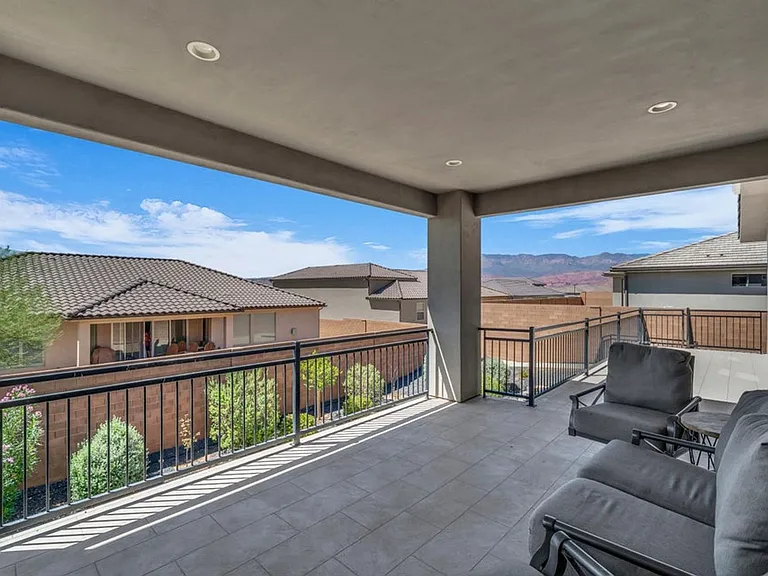 2792 S 3250 W — Photo 37