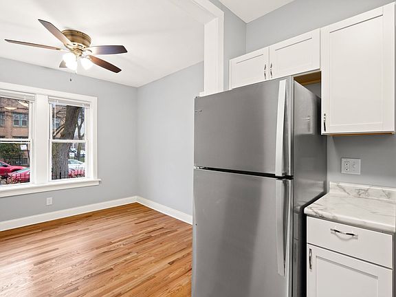 3rd image of 2416-22 N Kilbourn Ave #2